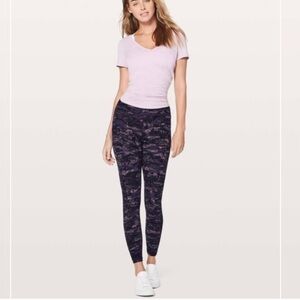 Lululemon Athletica Align size 4 in Rip Wave Purple Thunder Black